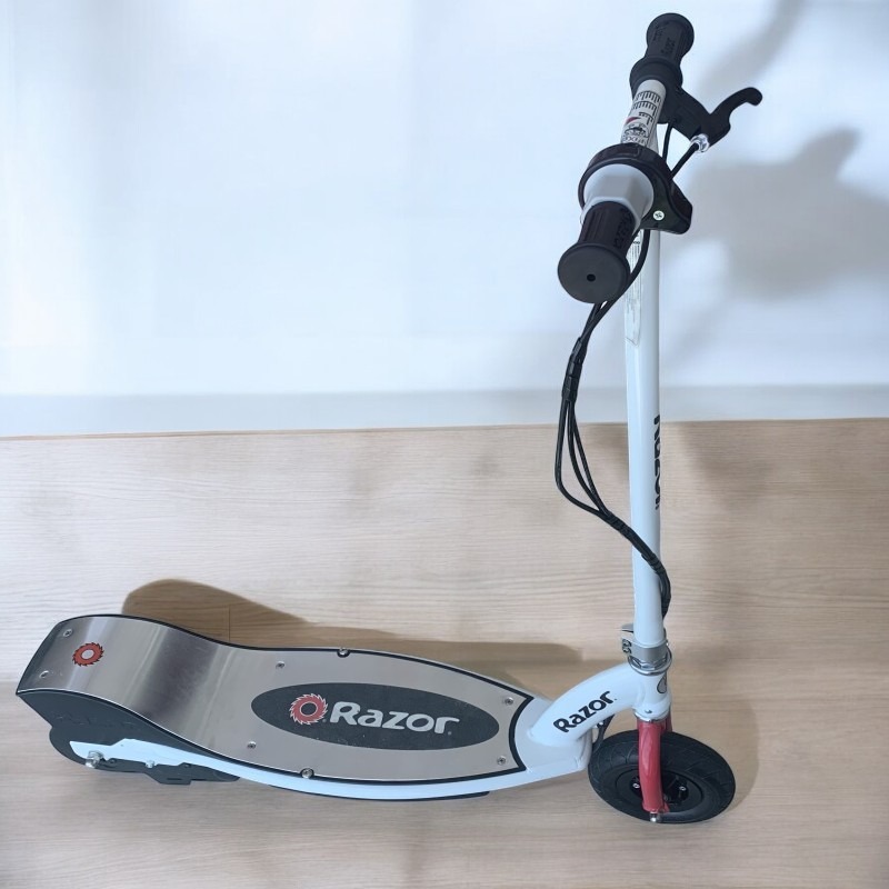 Electric Scooter Razor e200