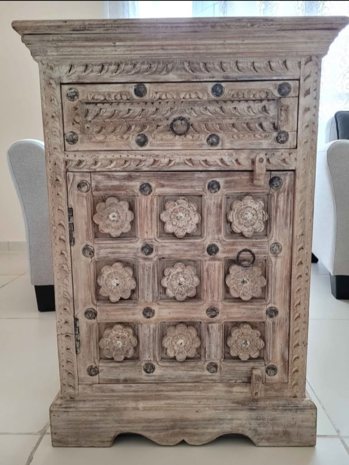 Carved Solid Wood Nightstand with Floral Details