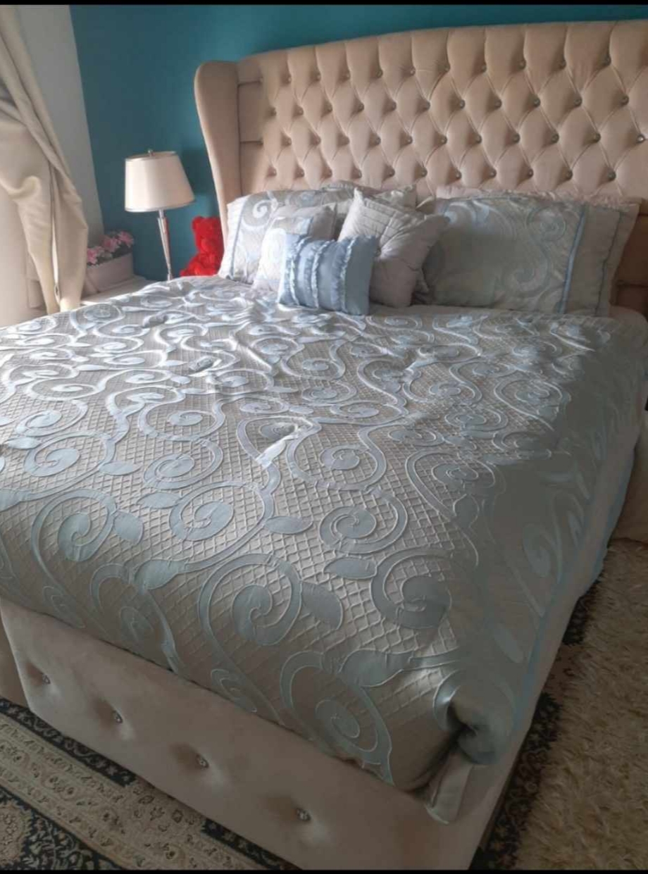 Queen Size Bed with Quilted Headboard