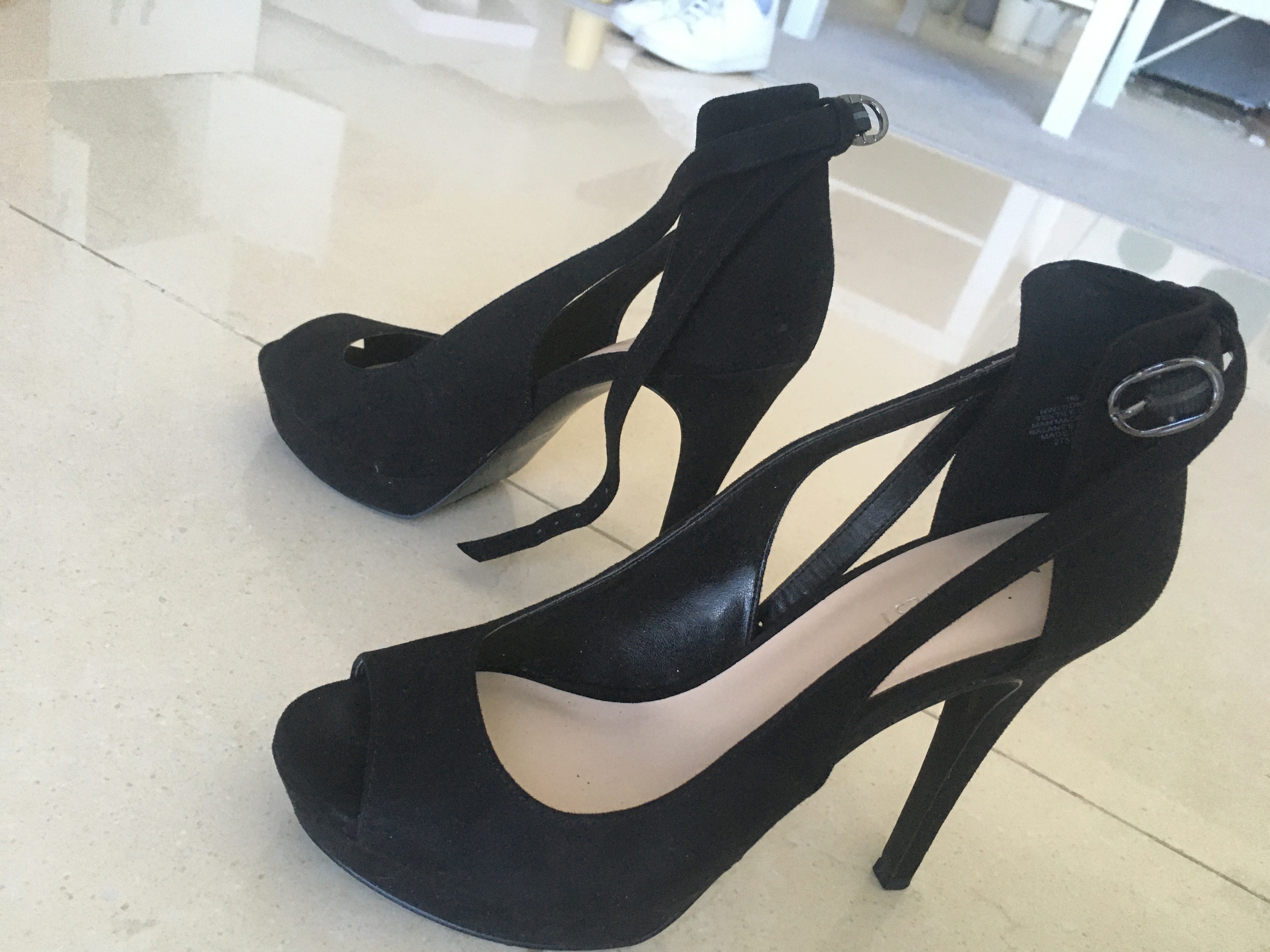 NINE WEST black velvet heels 37