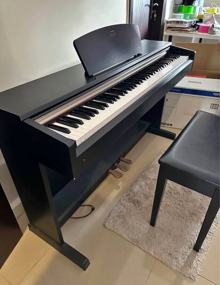 Yamaha Piano Arius