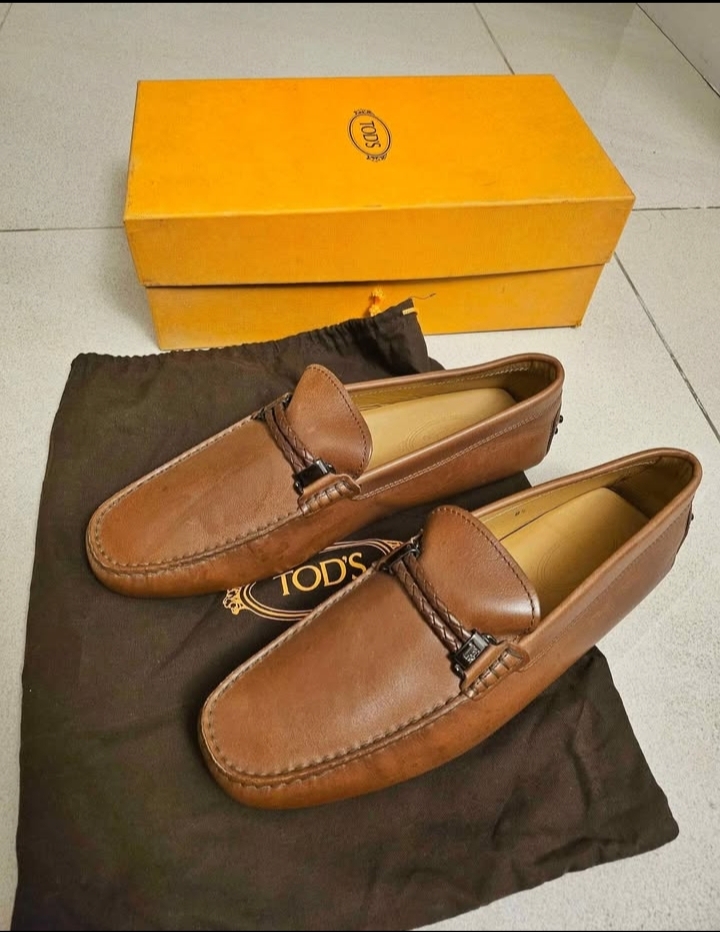 Tod's Leather Loafer Mens shoes