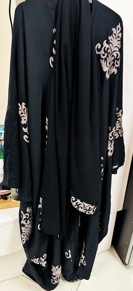Makkah Saudi Abaya