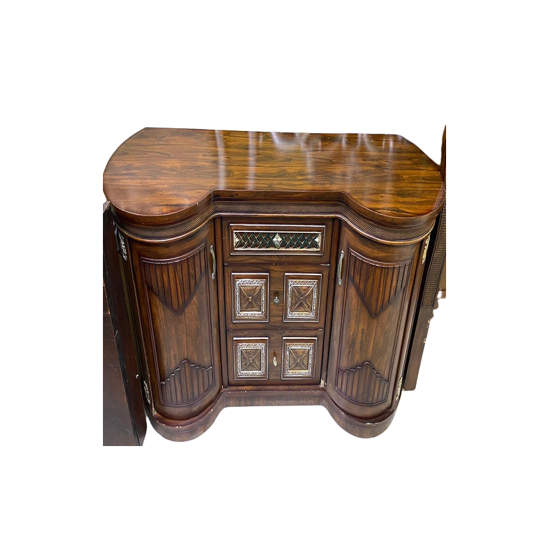 DRESSER TABLE