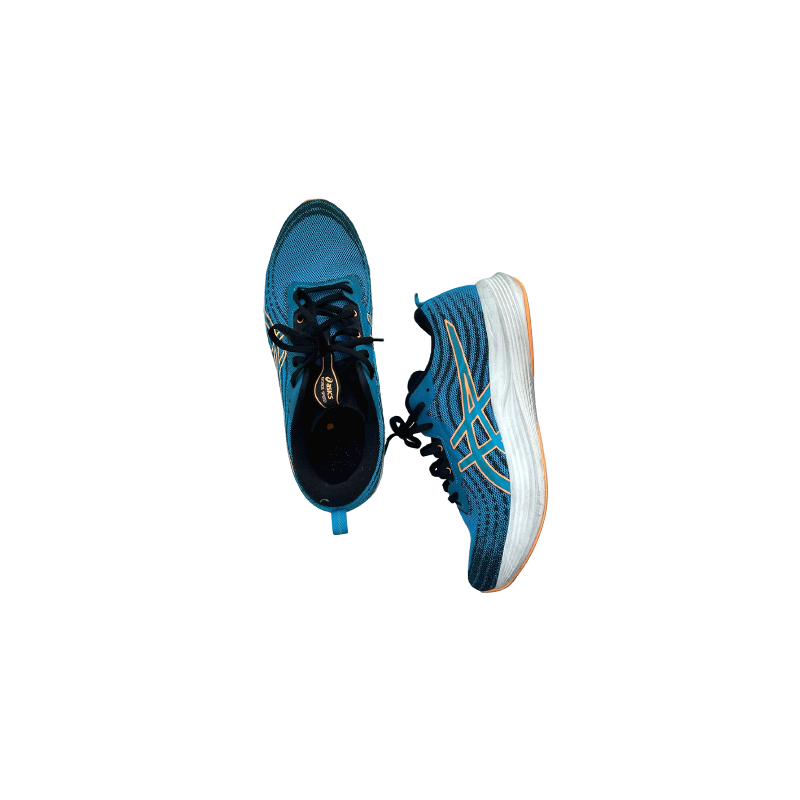 Mens sports shoes