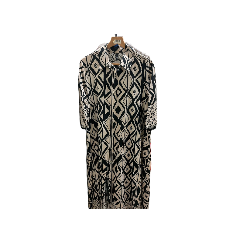 Patterned Dress with Three-Quarter Sleeves